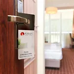 Podium Hotel 3*