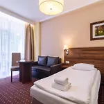 Hotel Podium