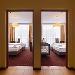 Hotel Podium 3*