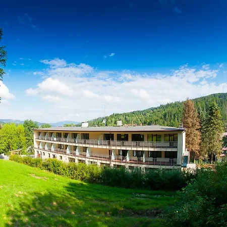 Hotell Podium 3*